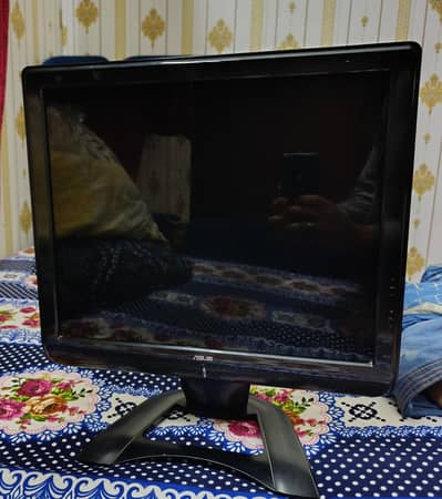ASUS Monitor 18.5 Inch for Desktop Pc