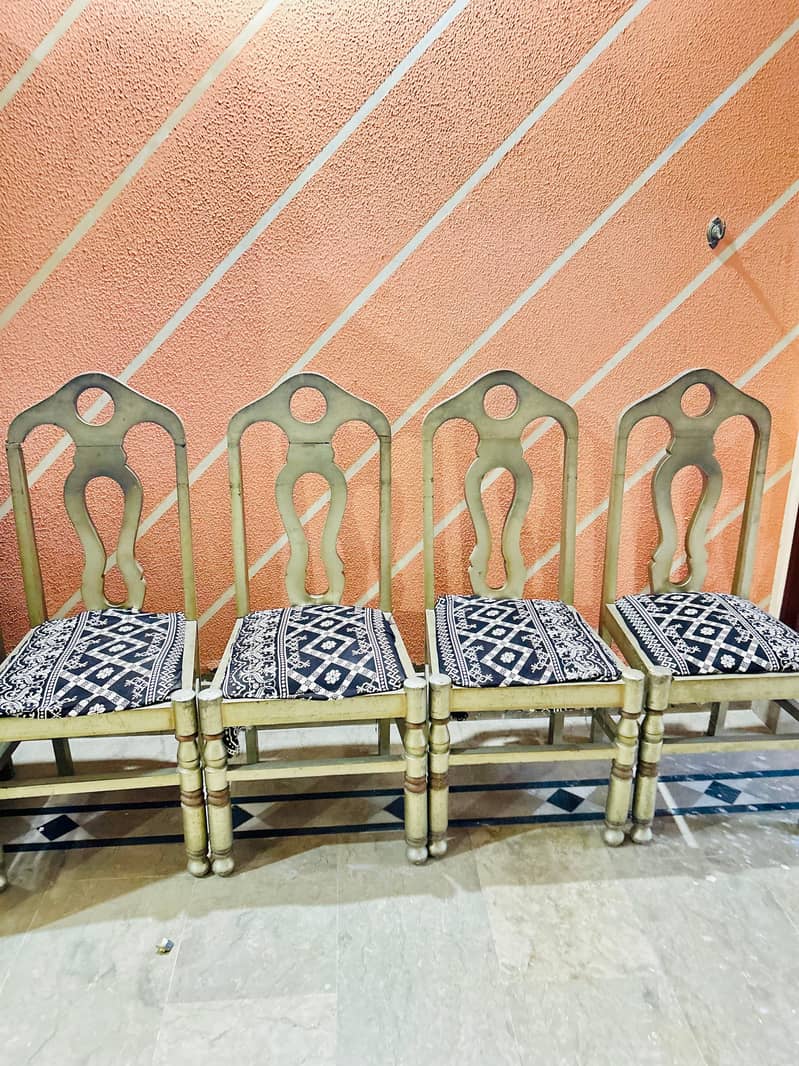 Chair 0