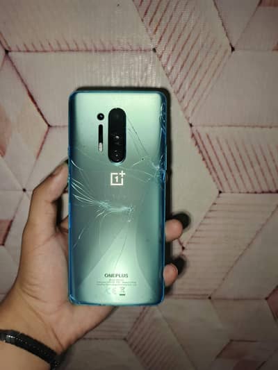 One Plus 8 Pro 12+8 256
