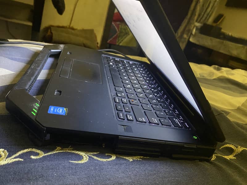 Laptop 1