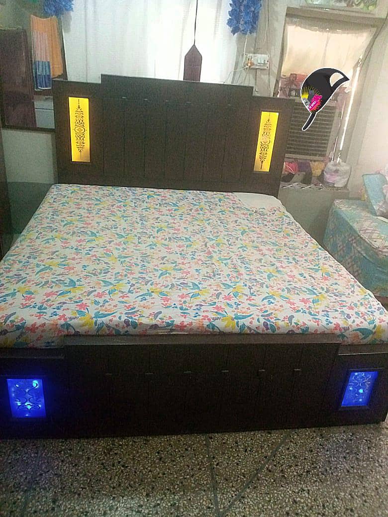 Bed Set With Side Tables 1