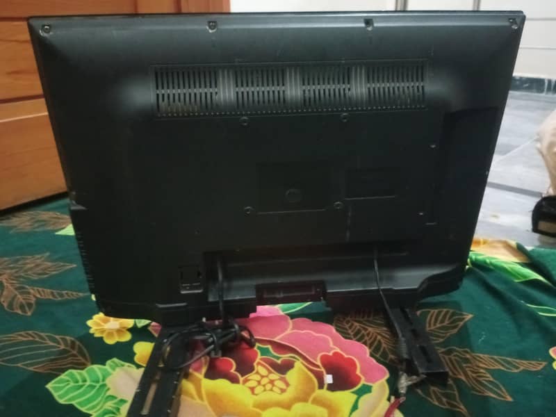 LED TV 1