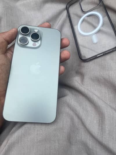 Apple iPhone 15 Pro Max