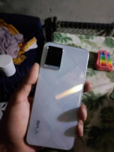 Vivo Y21