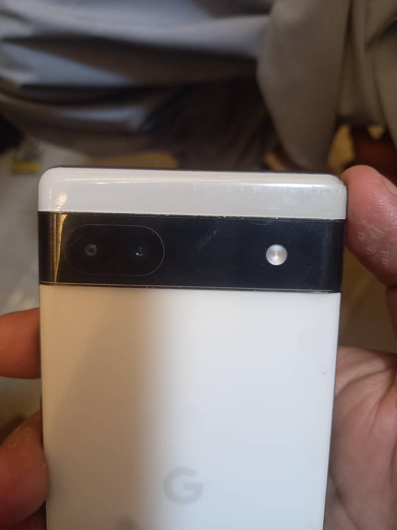 Google Pixel 6a 1