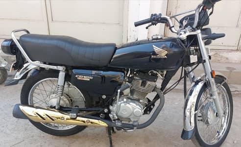Honda 125 Gold Edition