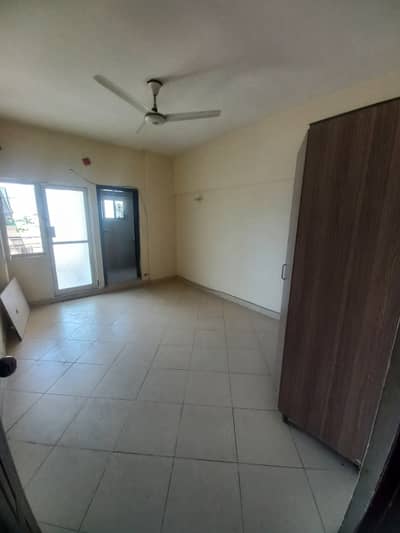 3 bed unfurnished flat for rent in E11