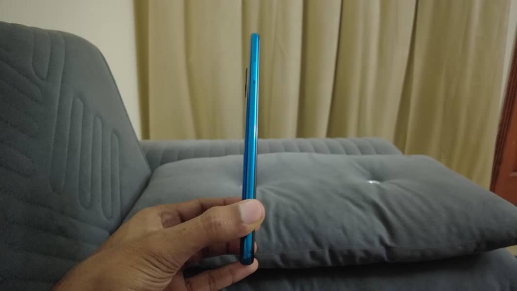 Xiaomi Redmi Note 9S 7