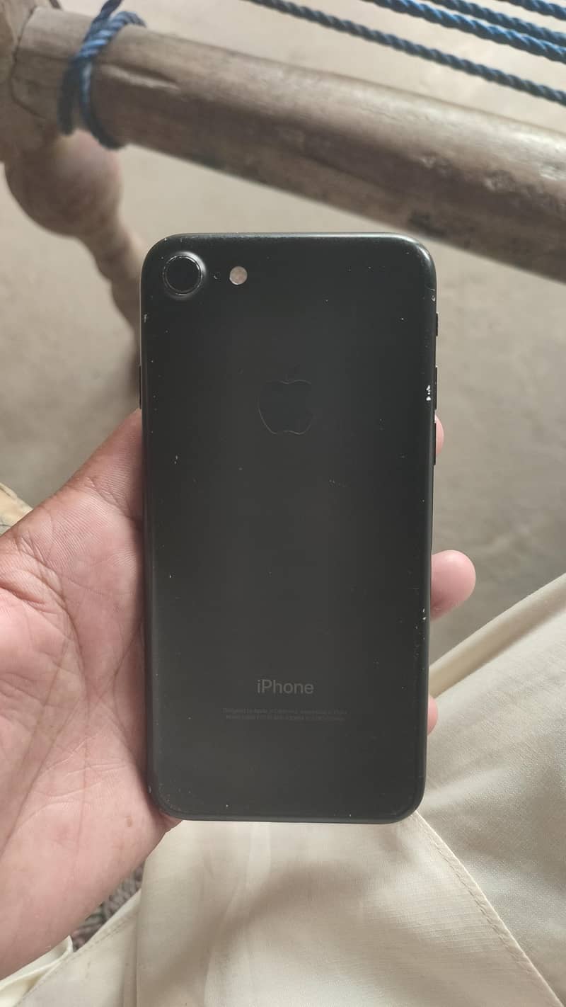 Apple iPhone 7 5