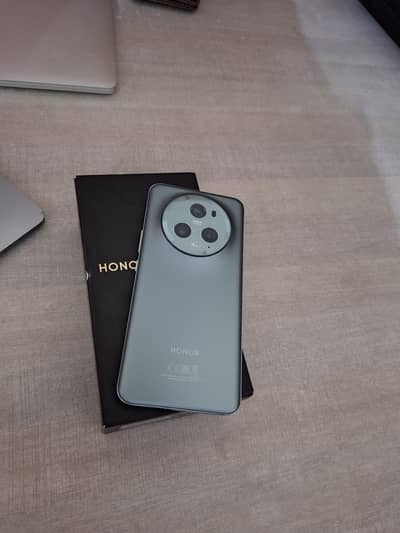 Honor Magic 5 Pro