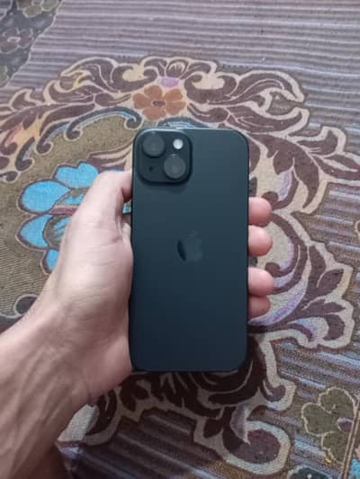 Apple iPhone 15
