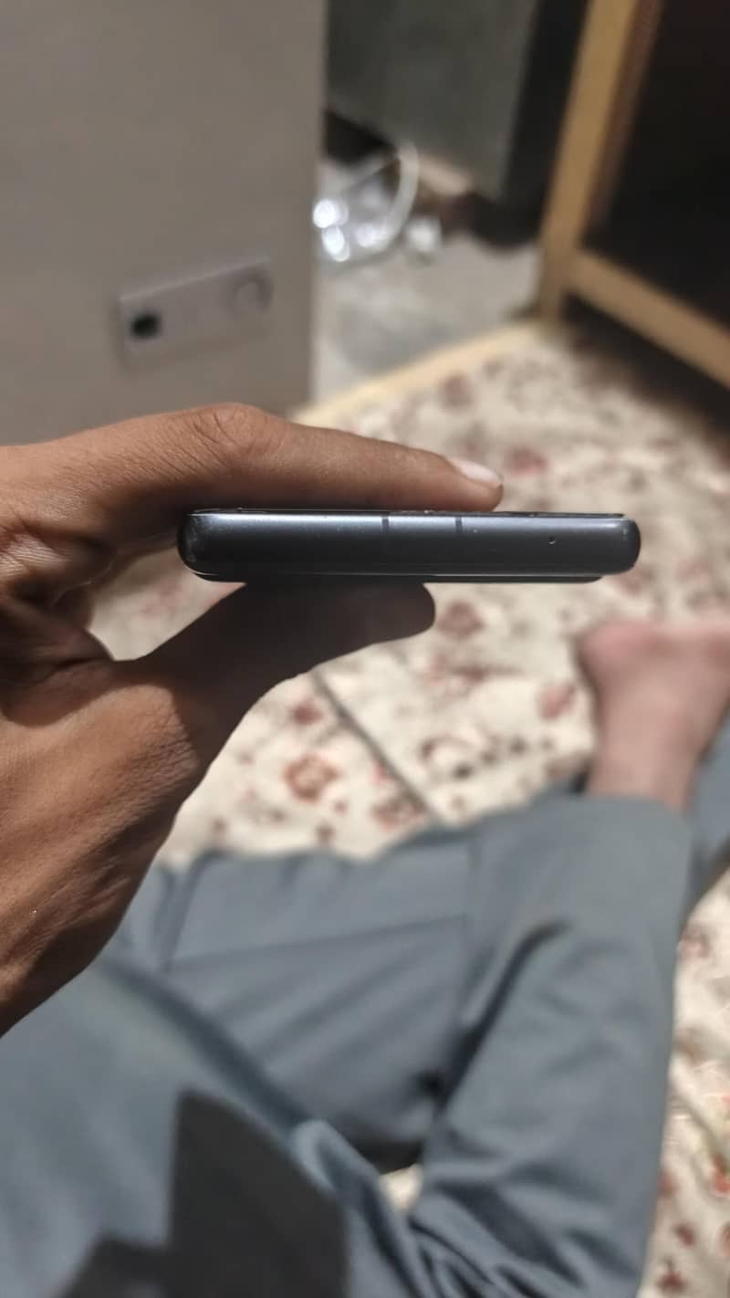 Google Pixel 7a 2