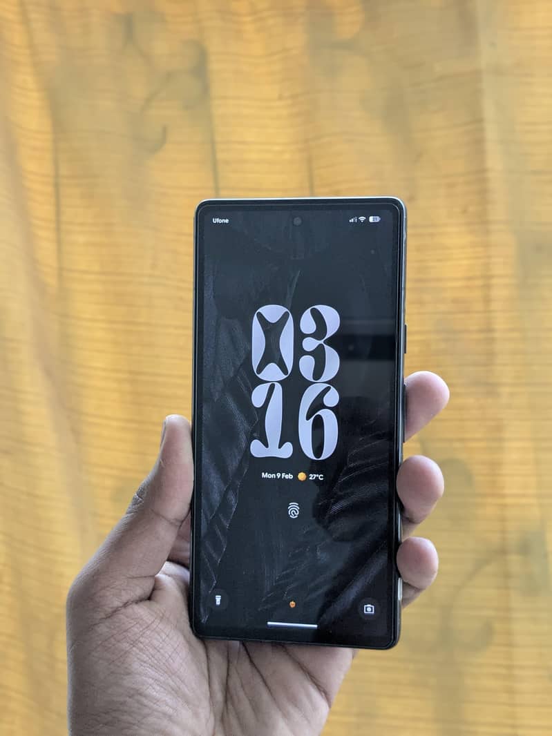 Google pixel 7a 2