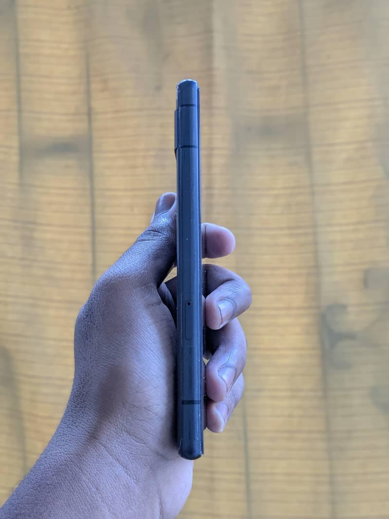 Google pixel 7a 3