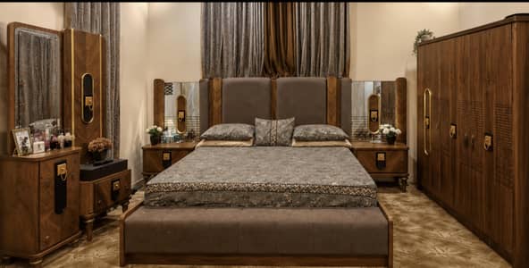 7 Piece Bedroom Furniture Set - Excellent Condition in akhrot lakri