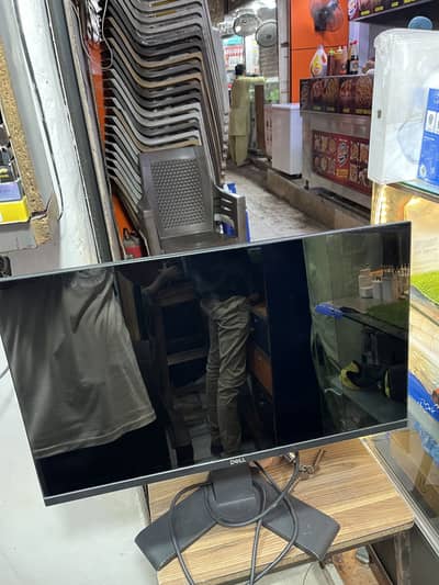 Monitor Dell P2419HC 24.00 Inches 60 Hz IPS LCD