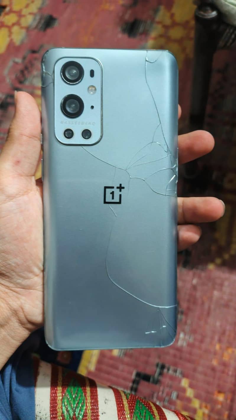 One Plus 9 Pro 4