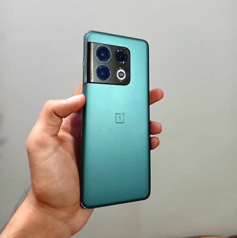 One Plus 10 Pro 0