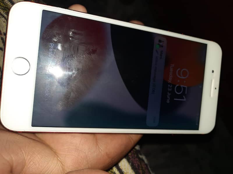 Apple iPhone 7 Plus 4