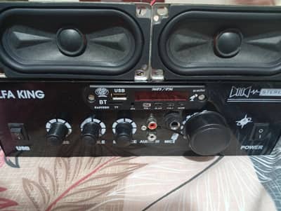 amplifier with original JBL speakers good condition working