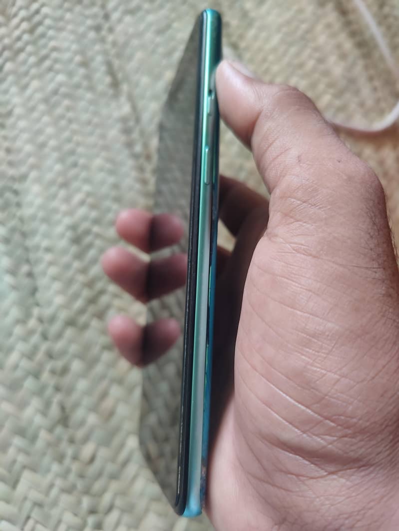One Plus 8T 6