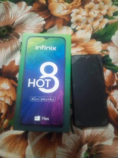 Infinix Hot 8