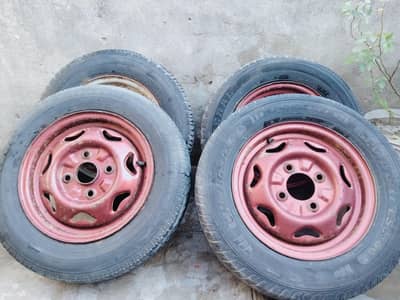 Rim and tyres Toyota corolla 82 13inches