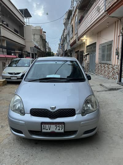 Toyota Vitz 2003