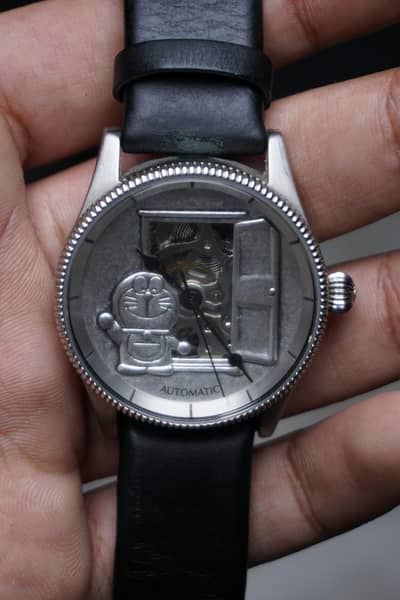 Official doraemon vintage watch (2002 limited edition - made in Japan)