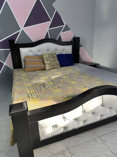 king bed