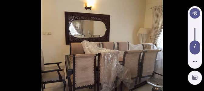 10 chairs Dinning table for immediate Sale. 0 3 3 2.8 8 8 4 4 1 2