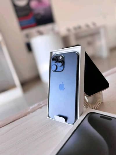 i Phone 8plus, 11,12,13,14,15 pro max on instalment Whatsap 3260768968