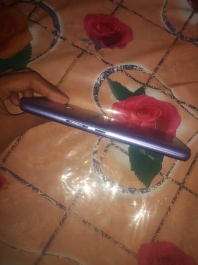 Infinix Hot 10i