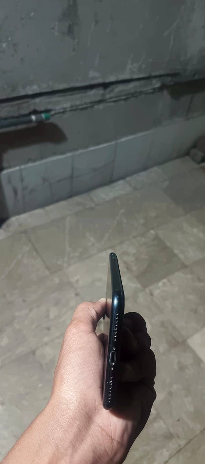 Apple iPhone 7 Plus 4