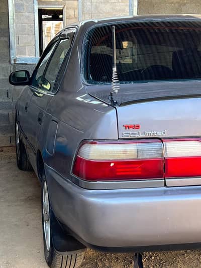 Toyota Corolla 2000