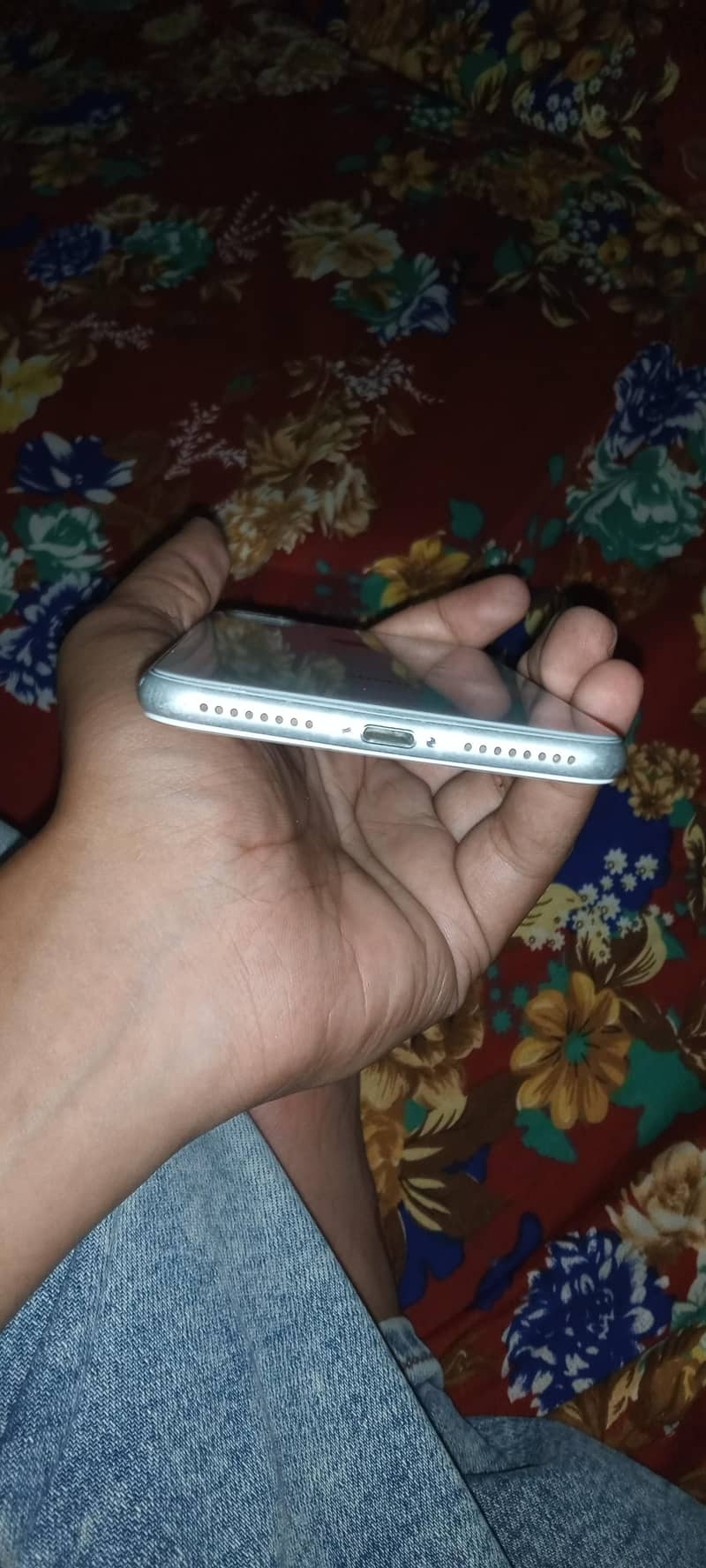 Apple iPhone 8 Plus 3