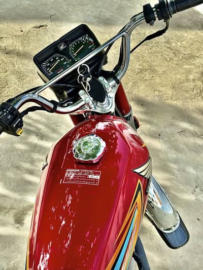 Honda 125 new