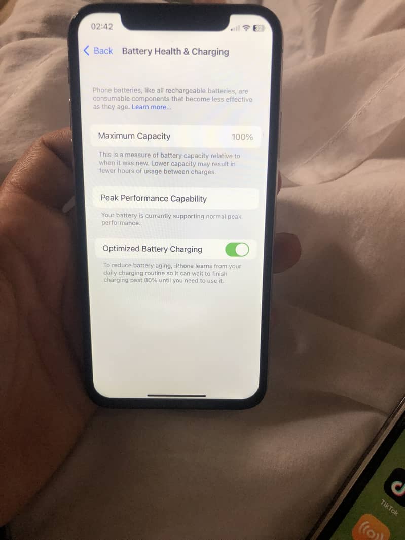 Apple iPhone X 5