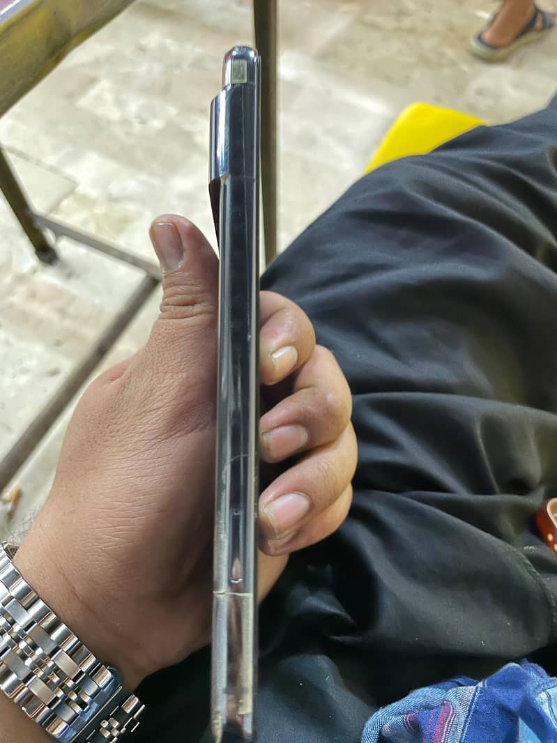 Google Pixel 8 Pro 3