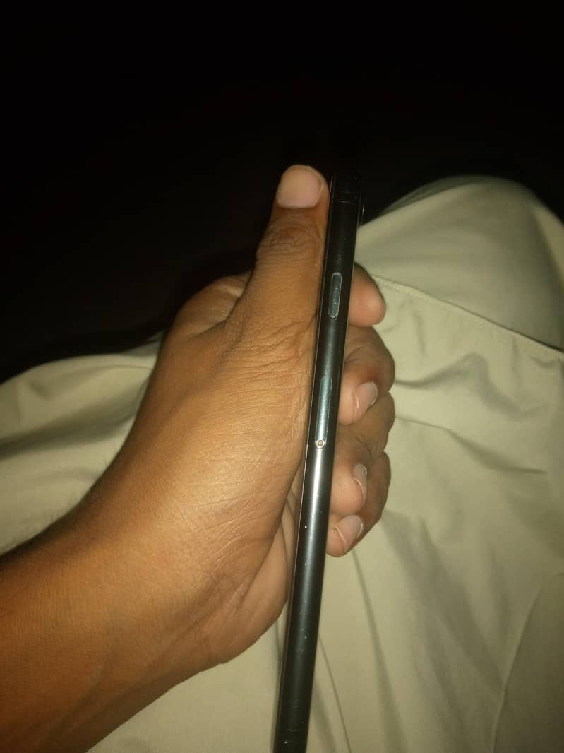 Apple iPhone 7 1