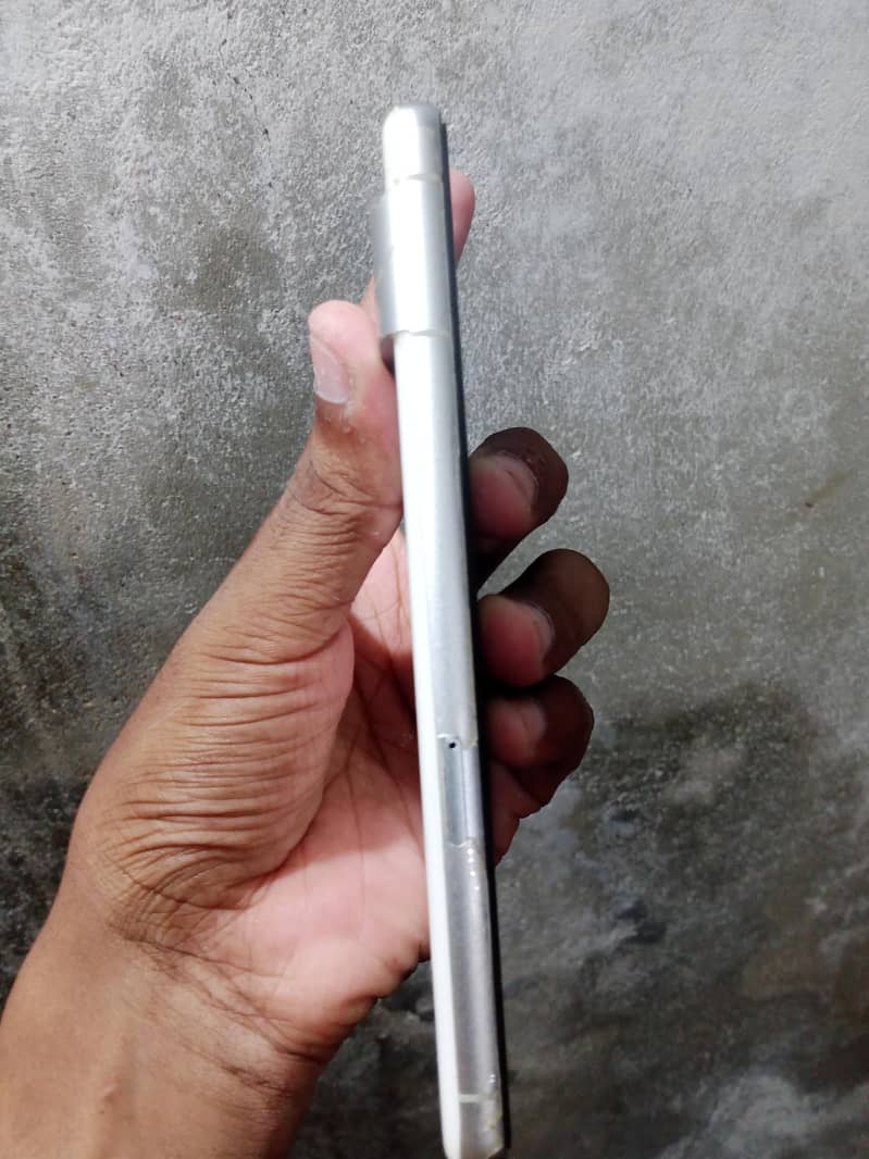 Google Pixel 7 5