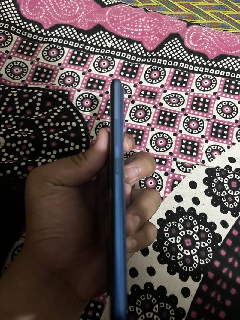 Itel Vision 3 3