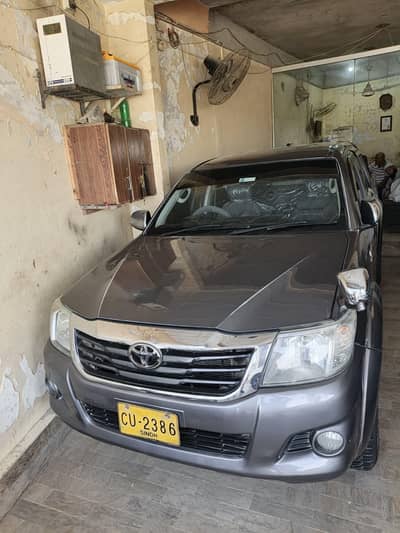 Toyota Hilux 2012