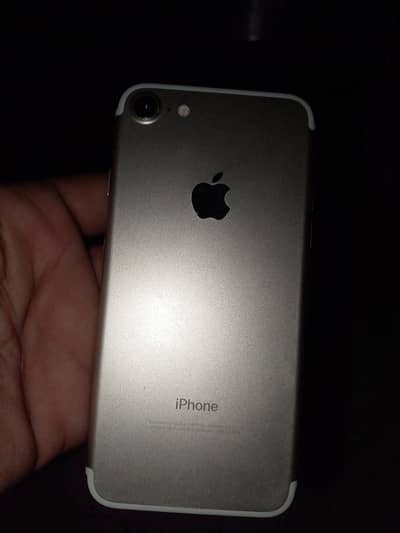 Apple iPhone 7
