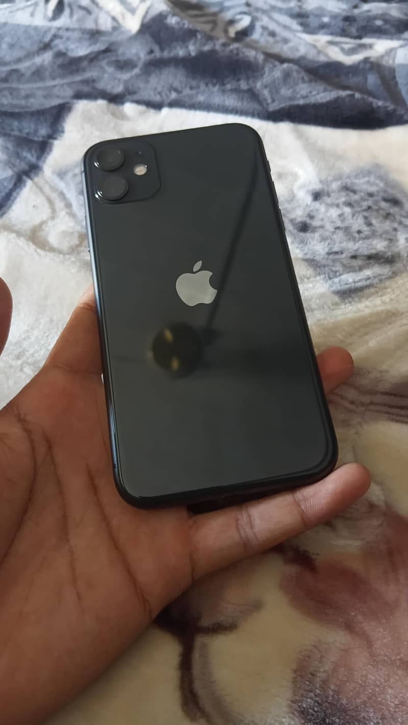 Apple iPhone 11 3