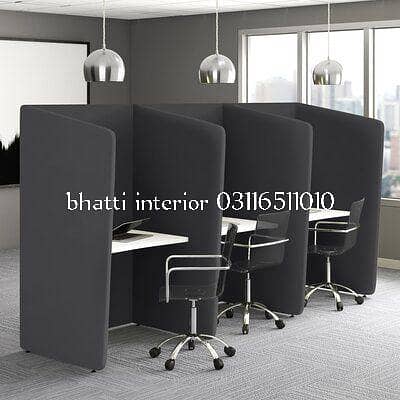 Cubical cluster Desk