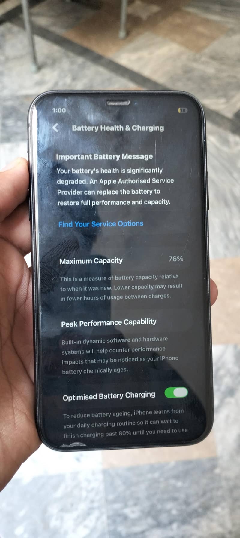 Apple iPhone 11 3