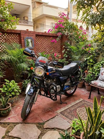 Suzuki gs 150
