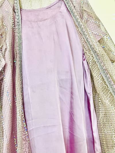 Elegant 4-Piece Designer Dress - Never Worn | Silk, Net & Organza