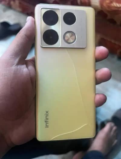 Infinix Note 40 Pro